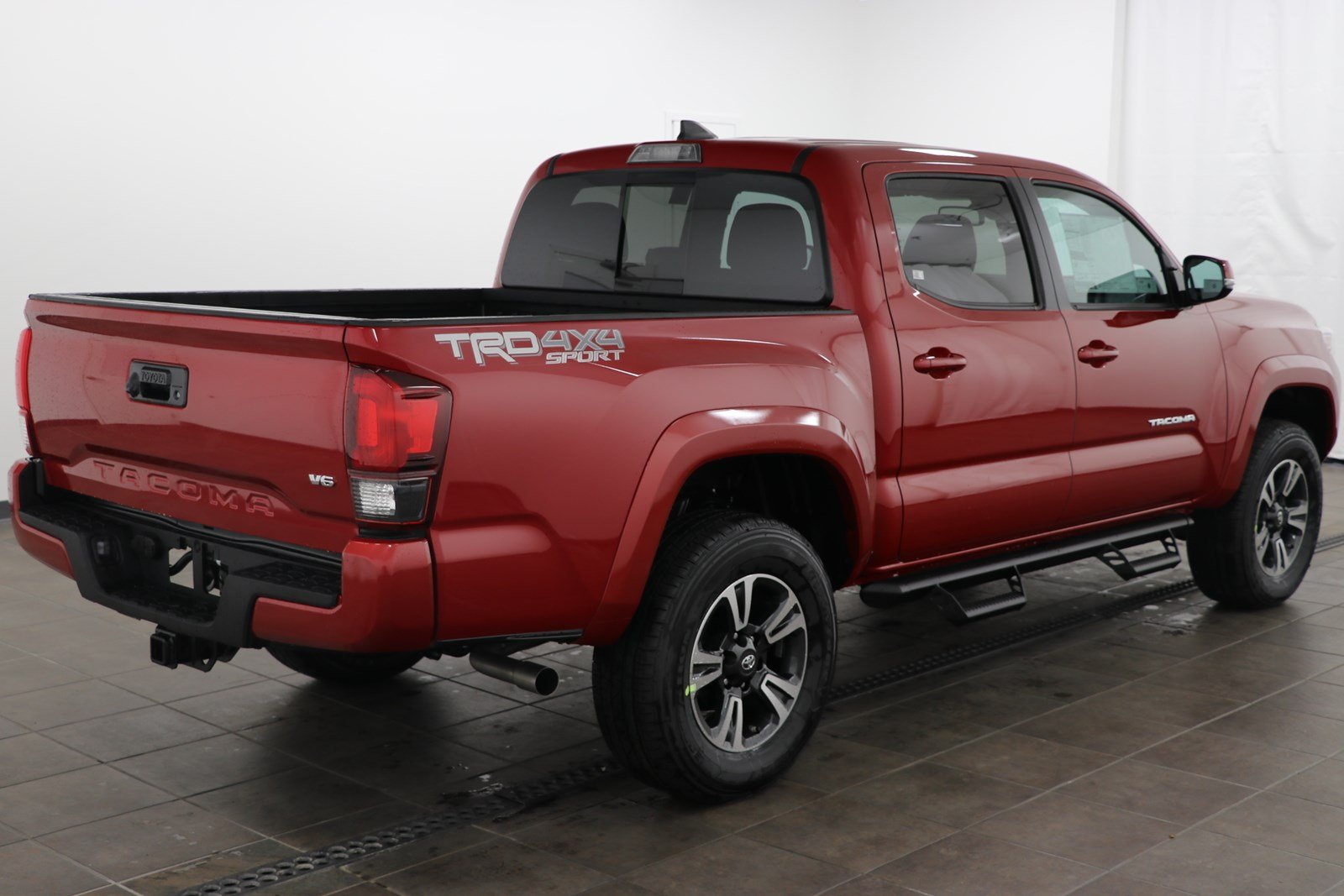 New 2019 Toyota Tacoma TRD Sport Double Cab Double Cab in Elmhurst #
