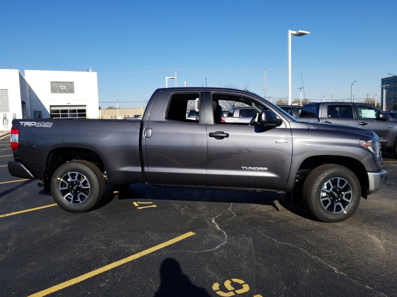 New 2019 Toyota Tundra 4WD SR5 Double Cab Double Cab In Elmhurst # ...